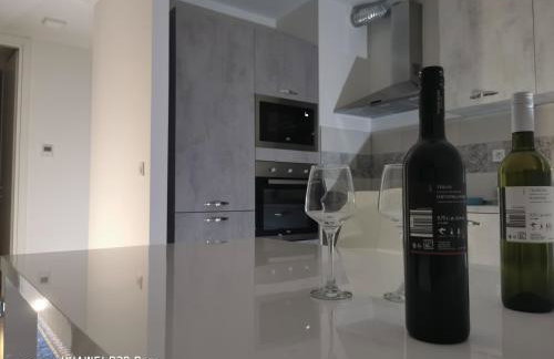 CITY CENTER PEARL #new#free reserved parking in garage elevator direct access#business and pleasure#city view&balcony&sunny&cafes&markets&tram#city center#working room#2 toliets#2 bedrooms - Photo 43