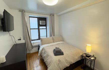 Charming 2BR in Harlem, Steps from Central Park! - Foto 1