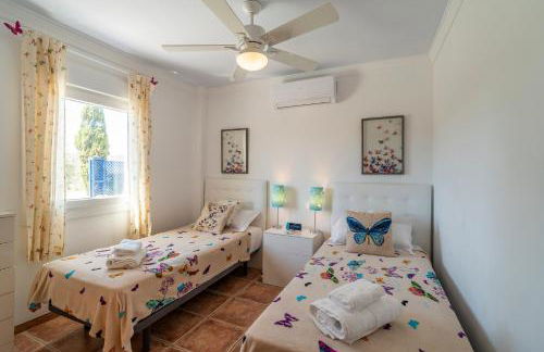 Las Alondras stunning lake views - Foto 23