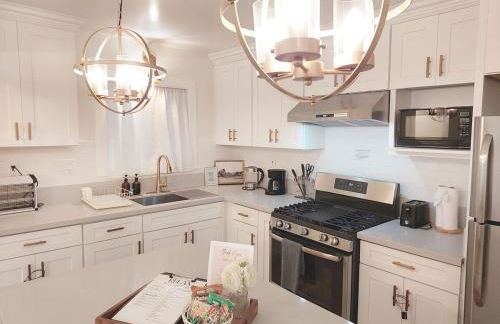 Centrally Located Charming LA Home with Food Scenes - Foto 12