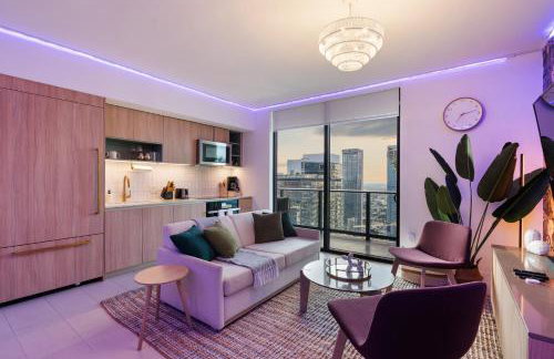 Stunning Lux 2 Bed 2 Bath with Panoramic View from Balcony - Foto 72