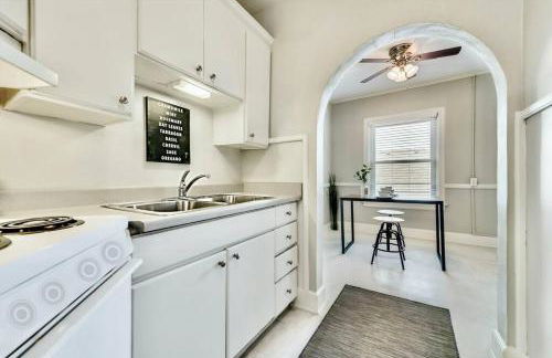 Global Cup The Dreamy Escape on Lower Greenville - Photo 18