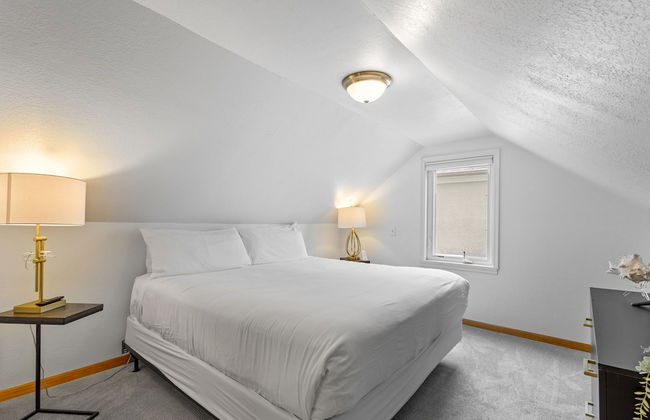 Parkway Cottage - Photo 9