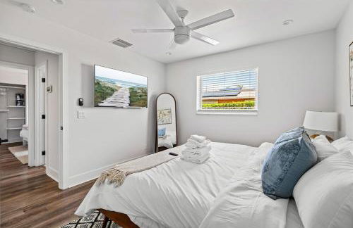 Putting Green - Heated Pool - Jupiter Escape - Photo 6