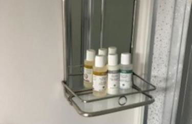 A Cotswold Cabin with Great Views and a Hot Tub - Foto 18