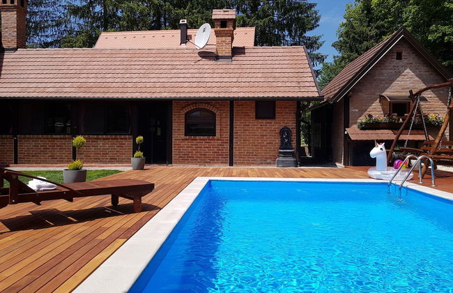 Holiday House Papuk is Located in Park of Nature - Foto 12