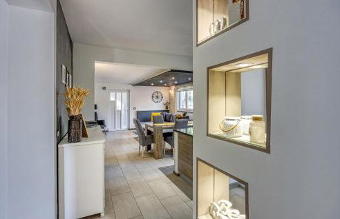 Amazing Apartment In Kanfanar With Wifi - Photo 37