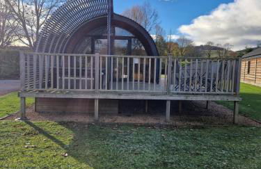 The Ness, Lodge with Hot Tub - Photo 8