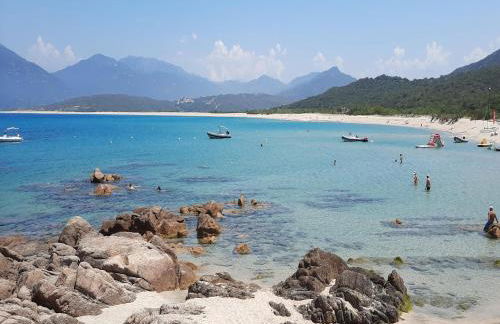 Chalet in Propriano Near Sandy Beaches - Foto 34