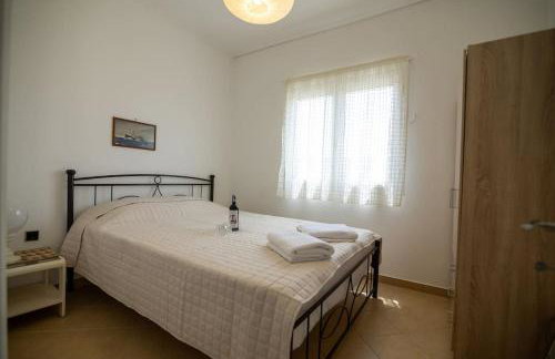 Manos Beach House Salamina - Foto 33