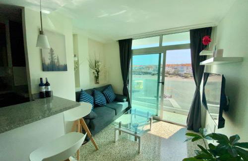 Hermoso Edificio Frente al Mar, a pie de Playa y hermosas vistas - Photo 18