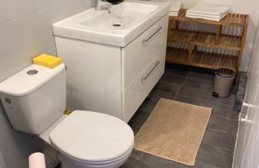 Spacieux 2 pièces, au calme - Foto 9