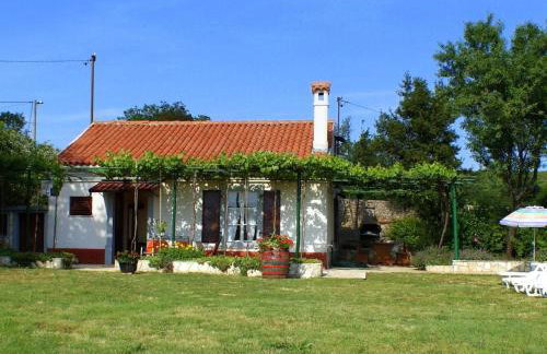 Holiday Home Freistehendes Haus Violeta mit weitläufigen Garten by Interhome - Foto 1