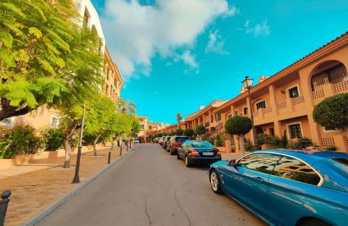 Luxury Apartments Mascarat - Photo 39