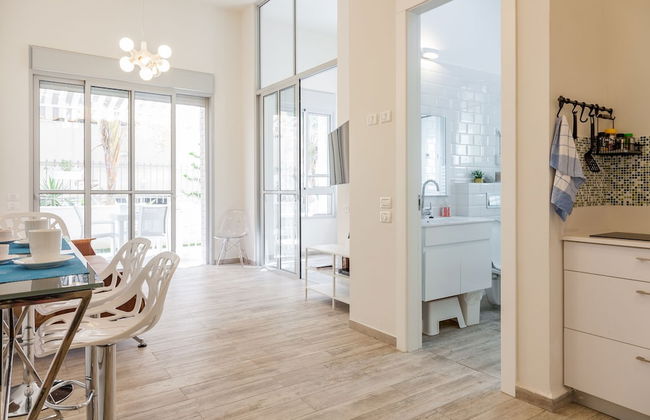 Apt Terrace & Garden - Bauhaus - Foto 1