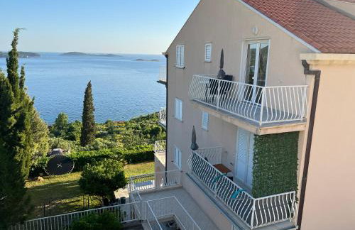 Dom Lovrenko - Foto 12