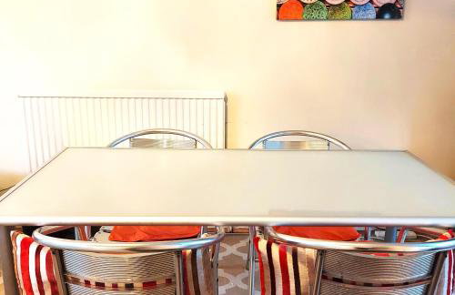 Oriental, 2 Double Bedroom Flat, Royal Greenwich, SE London - Foto 2