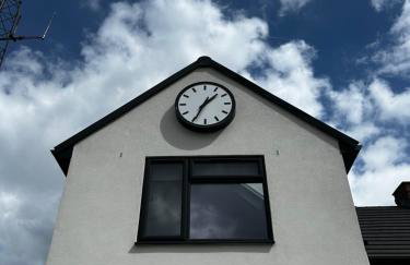 Sheffield Apartment - Photo 3