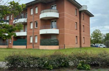 Charming one bedroom apartment, - pres des commerces et tram FIBRE wifi, Airbus MEET super location - Foto 11