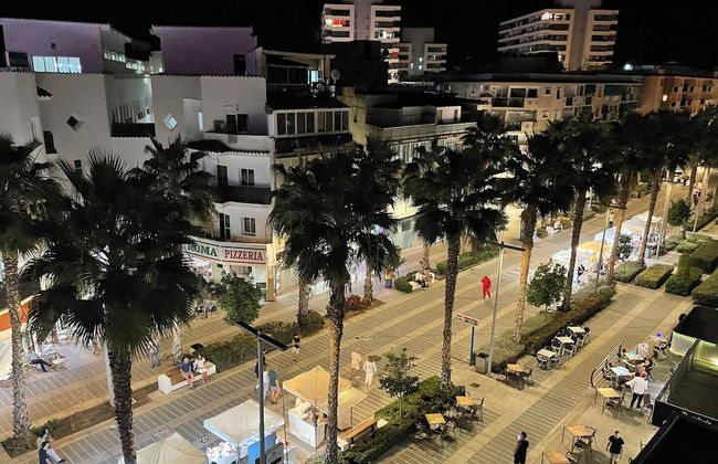 LaHola Glam Suites - Photo 58