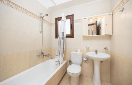 Villa Nikolas Large Private Pool AC WiFi - Photo 22