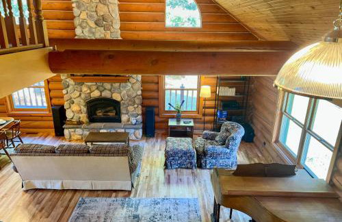 Trail Access! Up North Family Cabin Near Lake - Foto 3