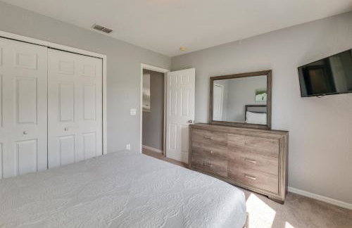 Private Pool and Hot Tub Modern Davenport Home! - Foto 17