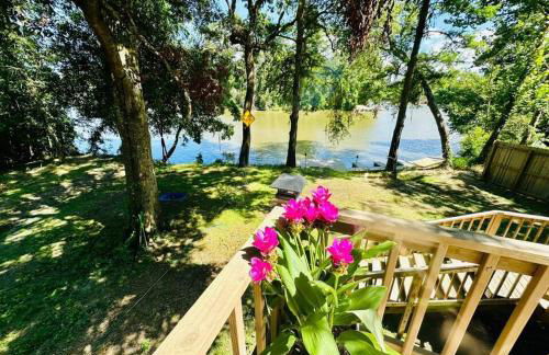 Secluded Riverside Oasis Private Deck Dock - Foto 36