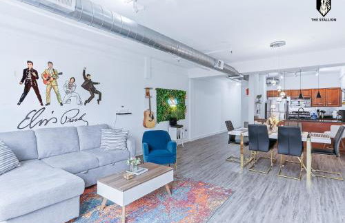 The Stallion - Photo 70