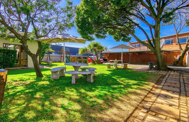 BM Gardens Apartment Hotel - Photo 35