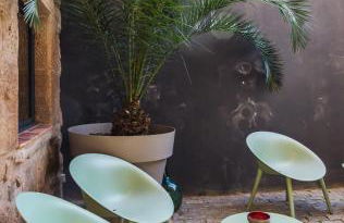 La Casa Del Miracle - Photo 57