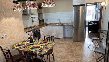 Apartamento DEL SOL,-Centro histórico con aire acondicionado - Foto 3