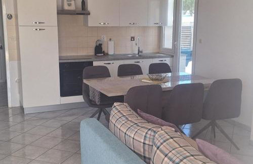 Villa SALT bazen,jacuzzy - Foto 34