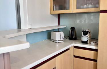 Grand Appartement ultra moderne Plein Centre, plage à pieds, avec parking - Photo 11