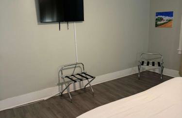 Modern Cottage on Michigan - Photo 43