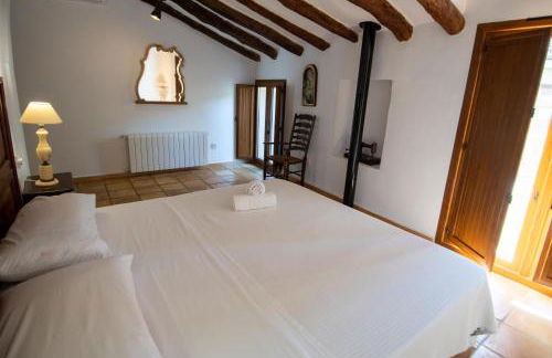 CASA NICOLE Naturaleza, Montañas y Piscina Privada en Alicante - Foto 15