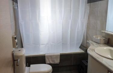 A&J Apartments or Rooms athens airport - Foto 16