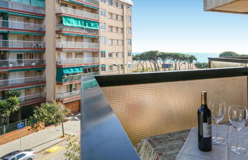 Cozy Apartment In Malgrat De Mar - Foto 4