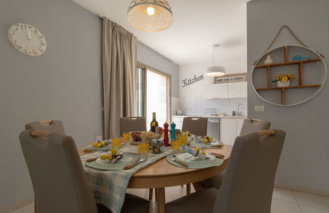 The Haneviim Court - Isrentals - Foto 43