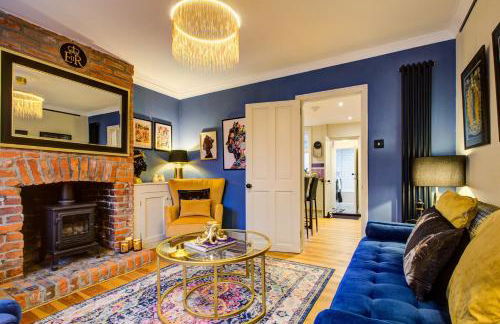 Chic Pet-Friendly Cottage, Fireplace, Wivenhoe - Foto 2