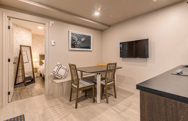 Two bedroom Escape in Old Quebec - Photo 18