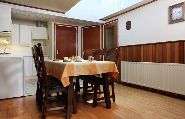 Tranquil Farmhouse near Forest in Ulicoten with Terrace - Foto 17