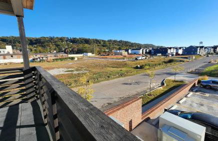 Chic 2BR at The Poplin - Southside Chattanooga - Foto 14