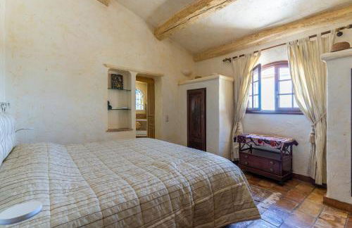 Le Mas des Moulières - Vue montagne avec piscine - Foto 11