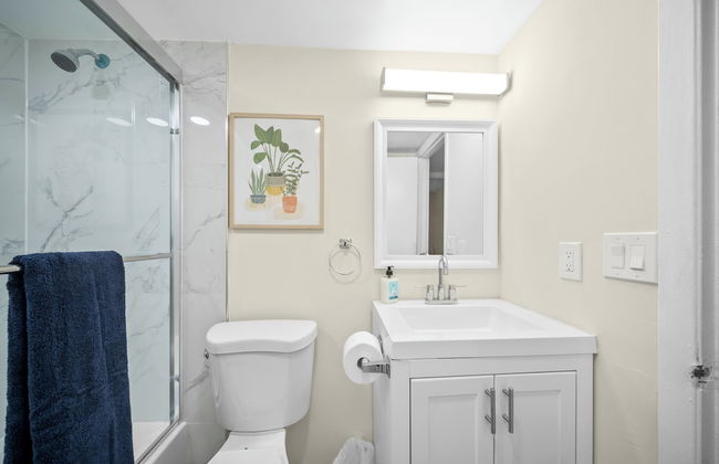 Riverwatch Apartments by Lowkl - Photo 44