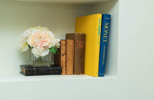 Stylish Getaway with Hot Tub-Near Downtown Indy-Family Friendly - Foto 34