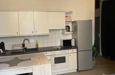 T2 cosy avec vue Pont des Catalans-Saint Cyprien - Foto 5