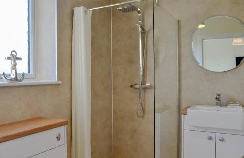 Blueacres - Photo 10