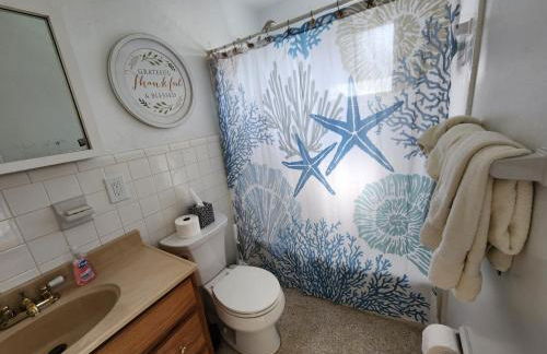 The Butterfly Cottage - Certified Butterfly Sanctuary - Ocean View Hot Tub - Authentic Keys Charm - Foto 10