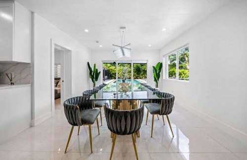 Luxury Villa Solara w Heated Pool Hot Tub BBQ - Foto 14